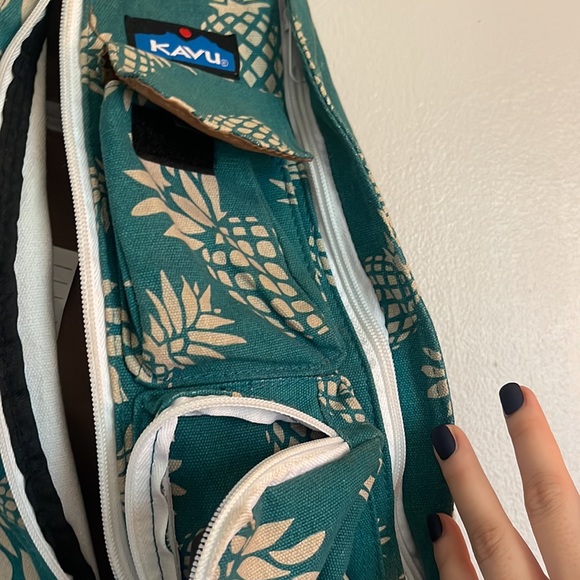Kavu Pineapple Bag Teal - NEVER USED - Picture 6 of 7
